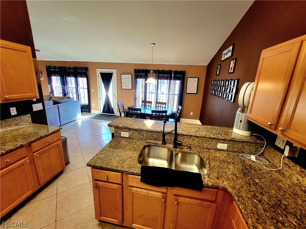 4 Bed SingleFamilyResidence for Sale in Lehigh Acres, photo 29