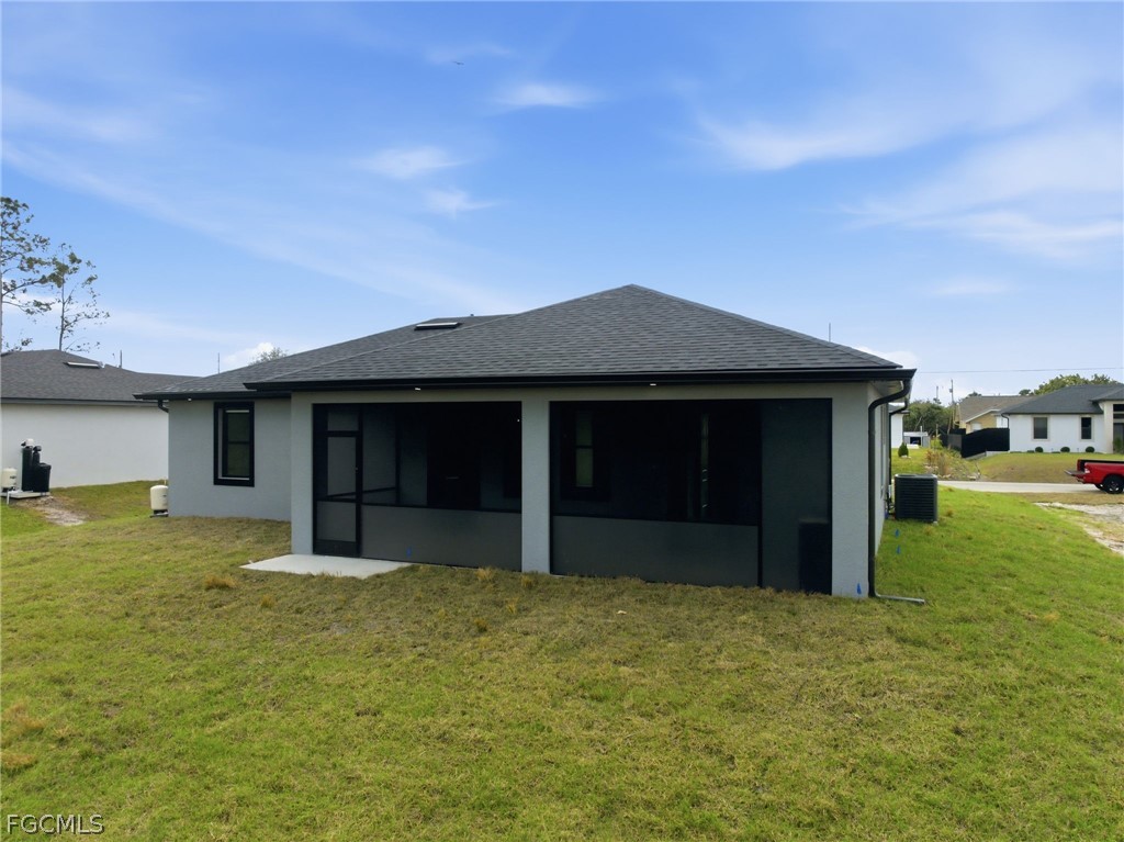 3 Bed SingleFamilyResidence for Sale in Lehigh Acres, photo 29