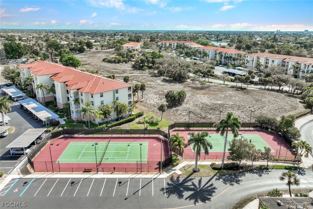 2 Bed Condominium for Sale in Clubhouse Villas, FL, $189,000 — photo 29
