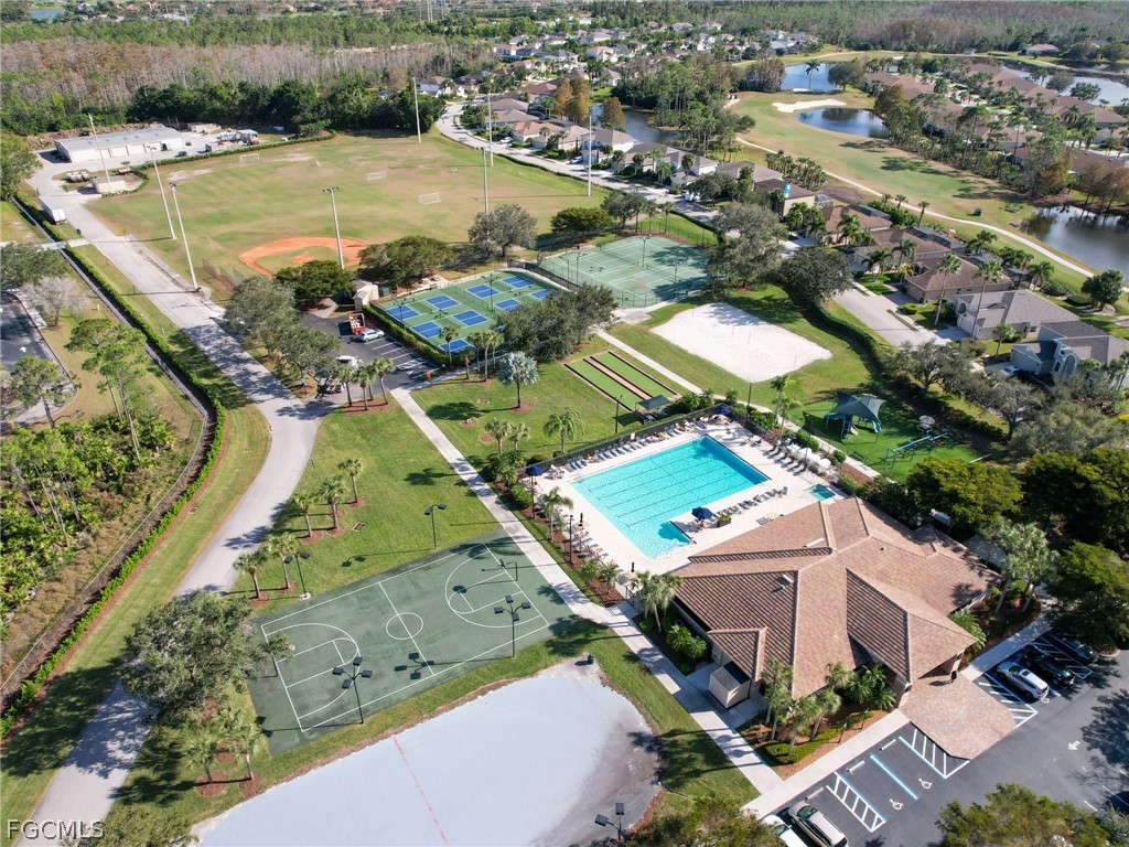 3 Bed SingleFamilyResidence for Sale in Stoneybrook, FL — photo 29