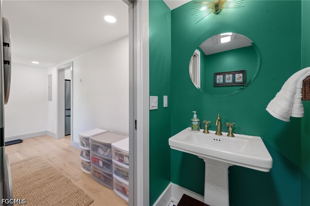 4 Bed SingleFamilyResidence for Sale in Dean Park, photo 29