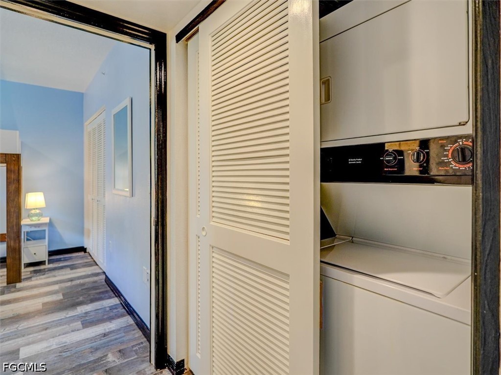 2 Bed Waterfront Home for Sale in Hibiscus Pointe, FL — photo 29