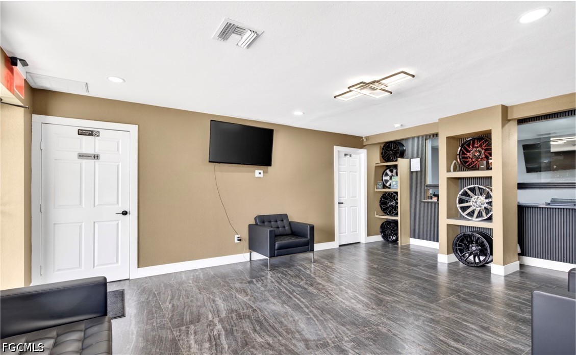 Retail for Sale in North Fort Myers, photo 29