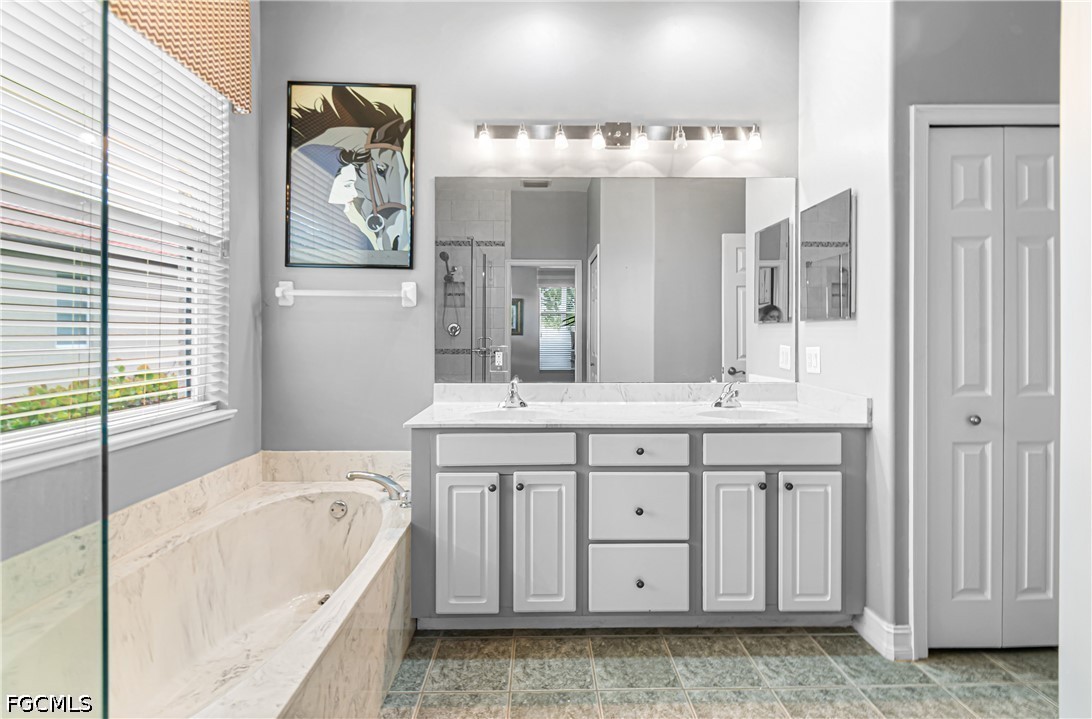 3 Bed SingleFamilyResidence for Sale in Hidden Links, photo 29