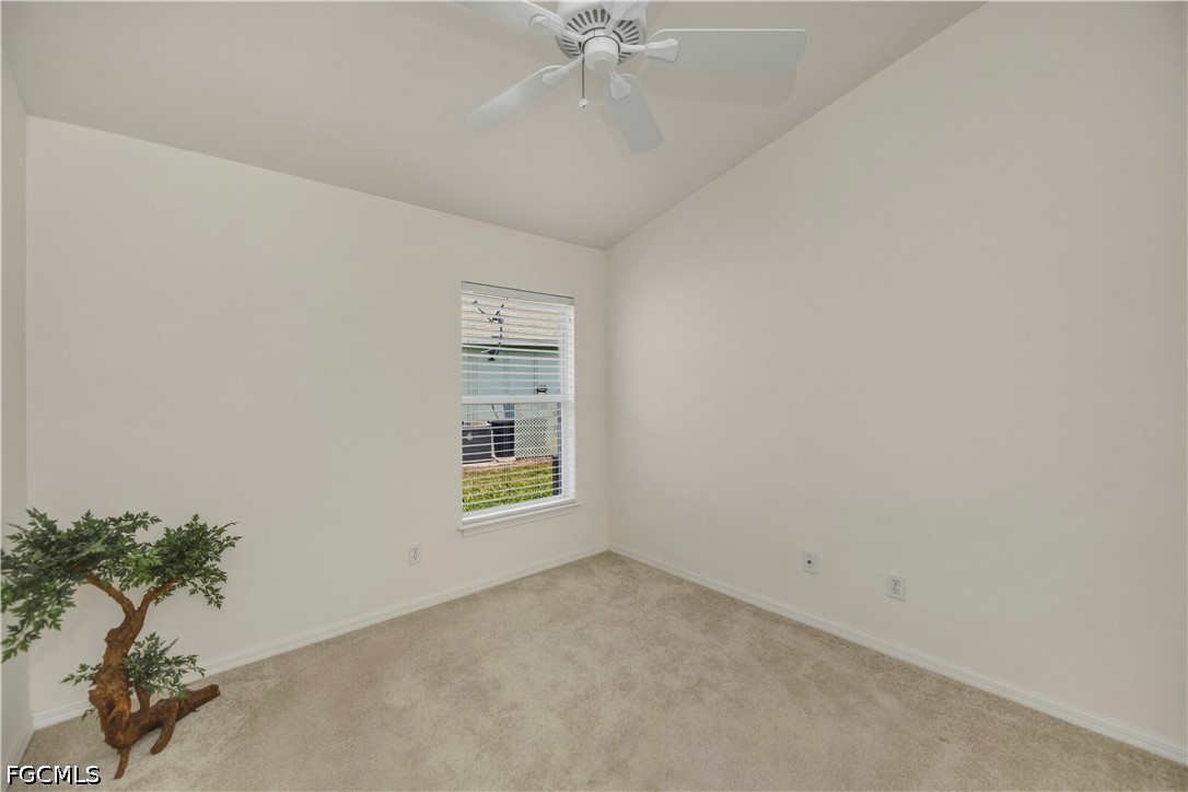 3 Bed SingleFamilyResidence for Sale in Fort Myers, photo 29