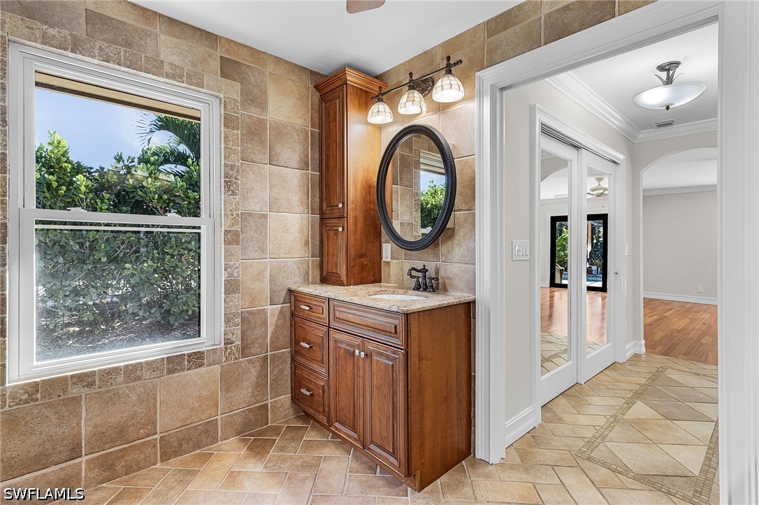 3 Bed Pool Home for Sale in Kings Lake, photo 29