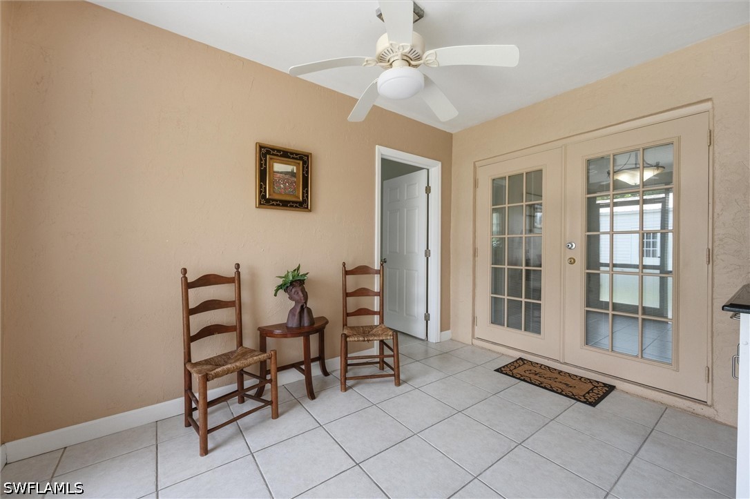 3 Bed SingleFamilyResidence for Sale in Naples, photo 29