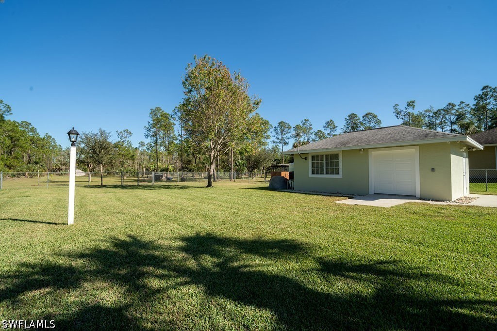3 Bed SingleFamilyResidence for Sale in Naples, photo 29