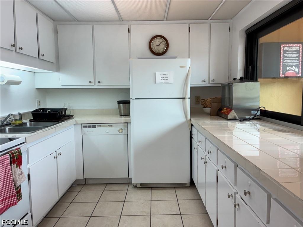 2 Bed Condominium for Sale in Fort Myers, photo 29