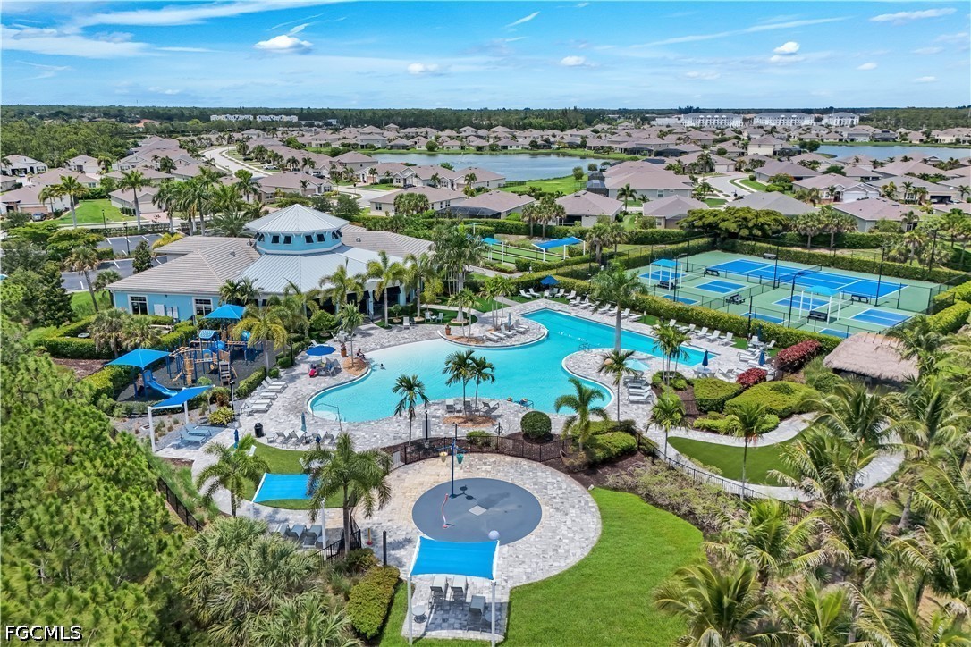 4 Bed SingleFamilyResidence for Sale in Entrada, FL — photo 29