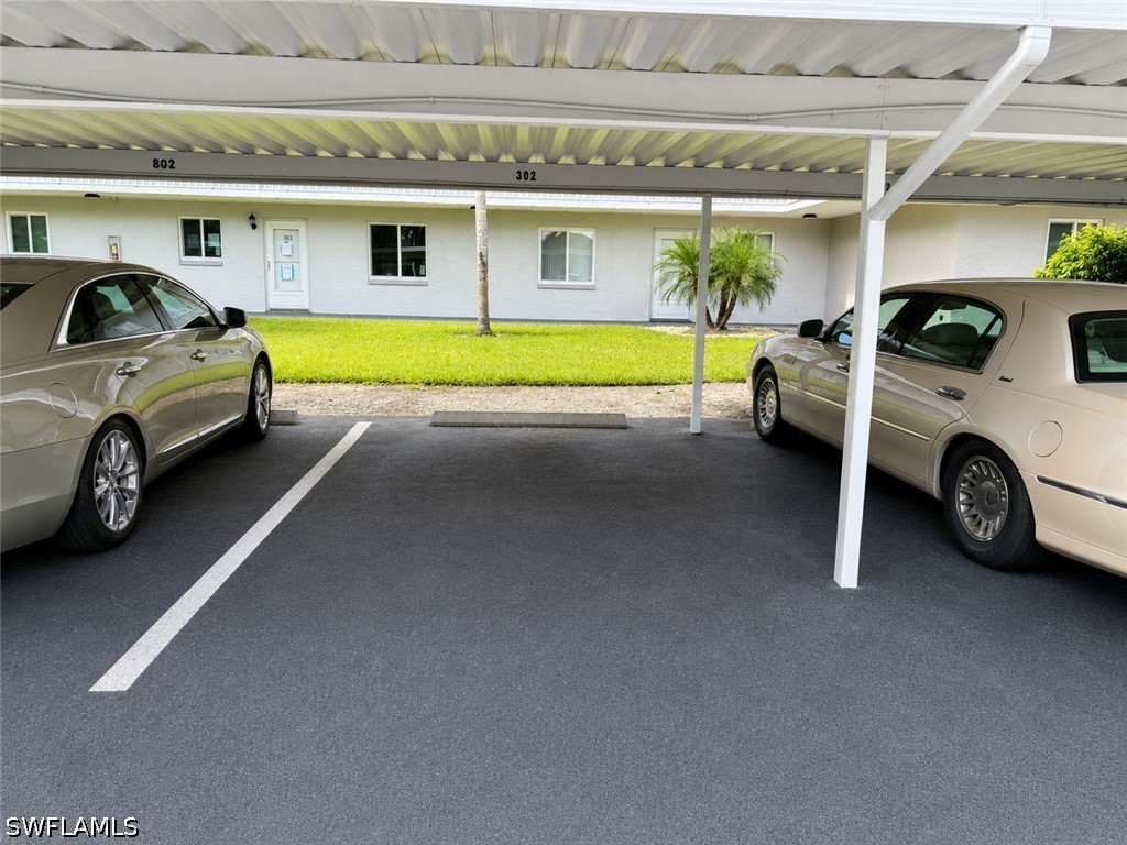 2 Bed Condominium for Sale in Naples, photo 29