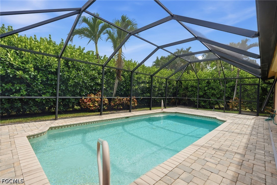 2 Bed Pool Home for Sale in Fort Myers, photo 29
