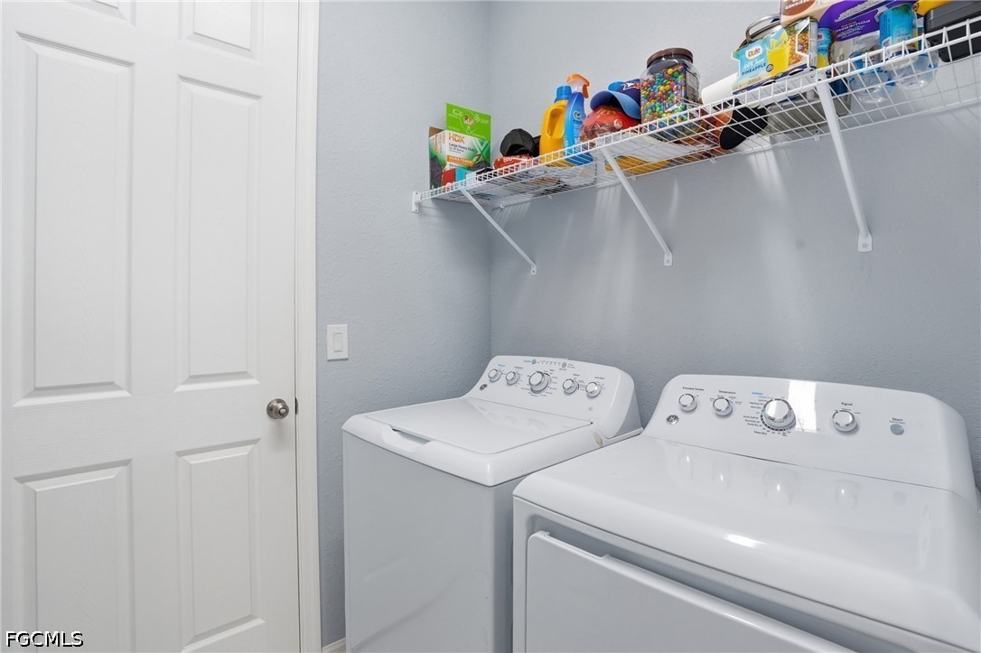 3 Bed Pool Home for Sale in Cape Coral, photo 29