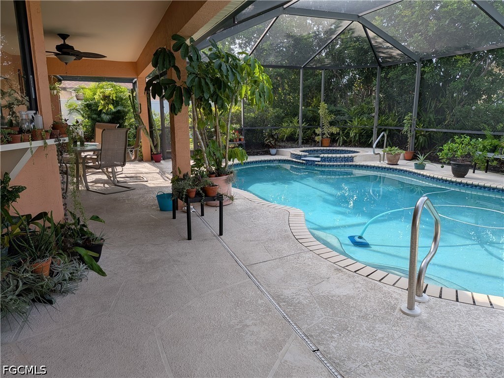 3 Bed Pool Home for Sale in Cape Coral, photo 29