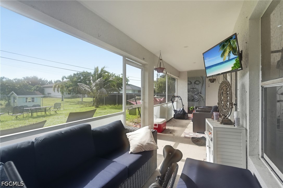 4 Bed SingleFamilyResidence for Sale in Cape Coral, photo 29