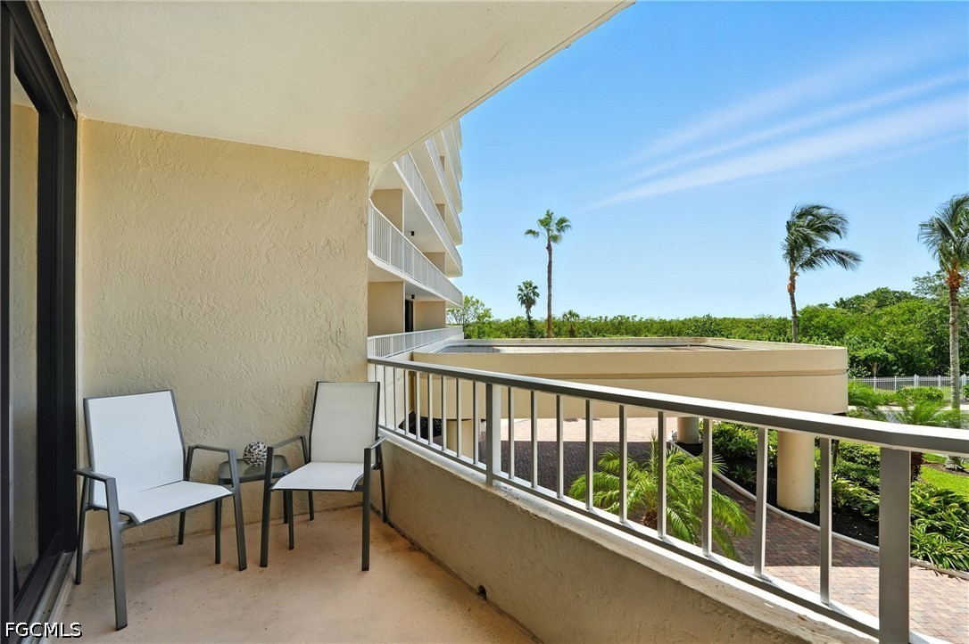 2 Bed Waterfront Home for Sale in Marco Island, FL, $519,000 — photo 29
