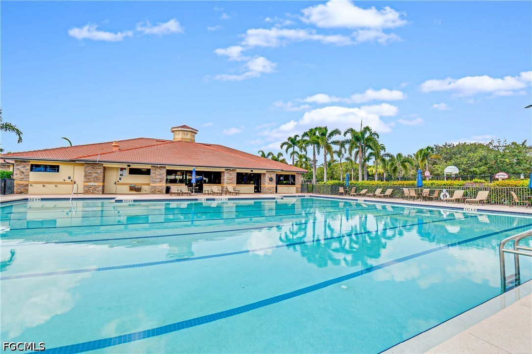 2 Bed SingleFamilyResidence for Sale in Stoneybrook, FL — photo 29