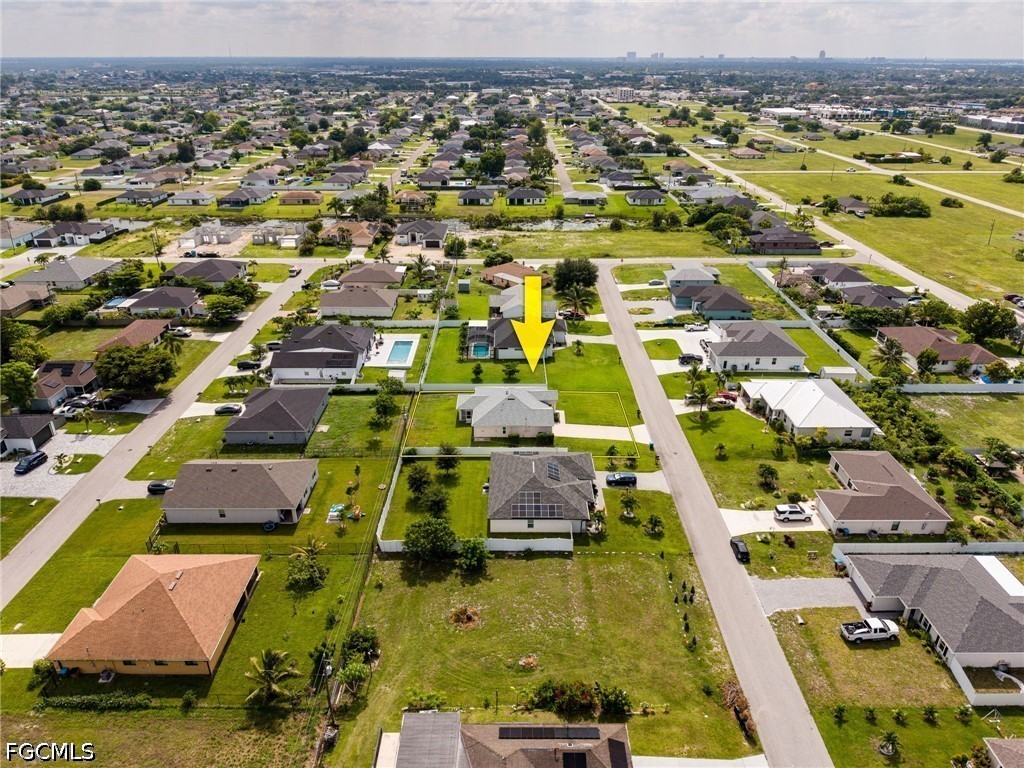 3 Bed SingleFamilyResidence for Sale in Cape Coral, photo 29