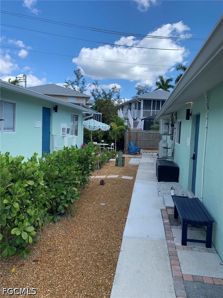 4 Bed Quadruplex for Sale in El Sol, FL, $1,250,000 — photo 29