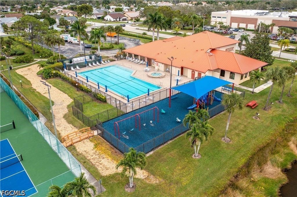2 Bed Condominium for Sale in Fort Myers, FL, $167,500 — photo 29