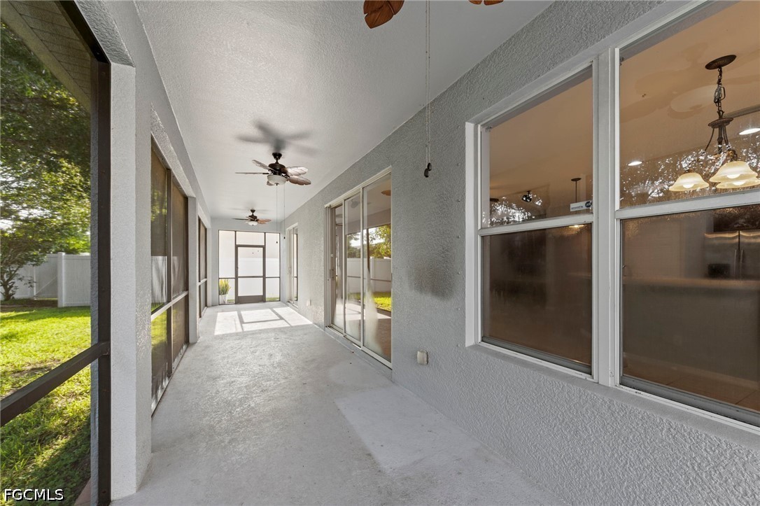 3 Bed SingleFamilyResidence for Sale in Cypress Cay, photo 29