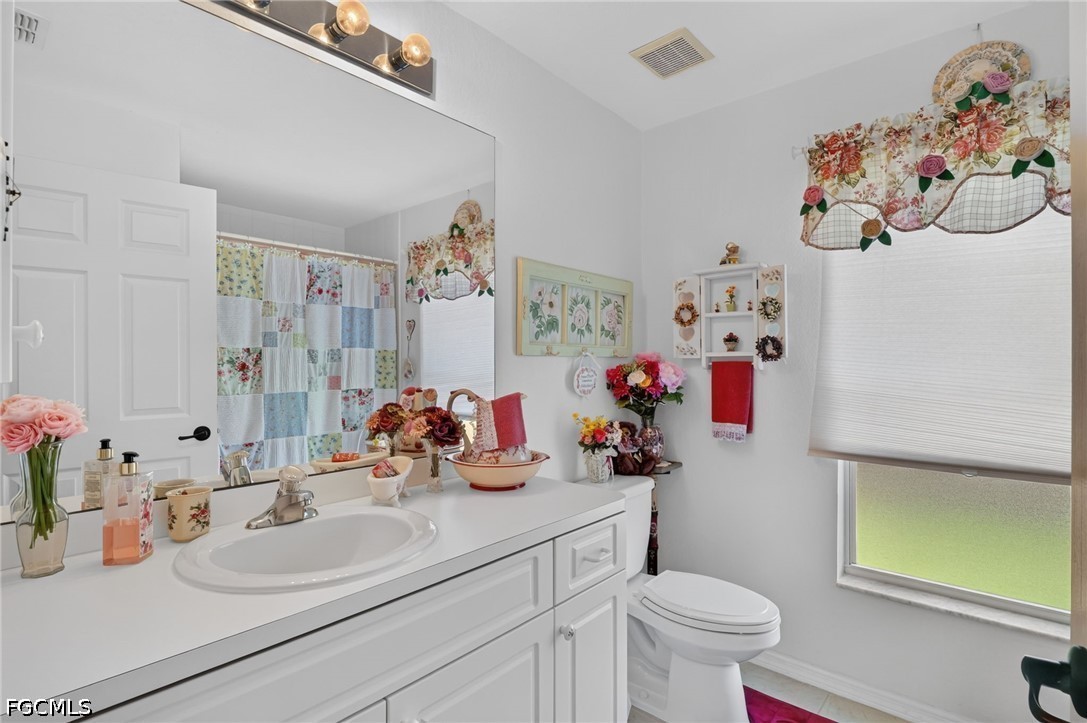 3 Bed SingleFamilyResidence for Sale in Cape Coral, FL — photo 29