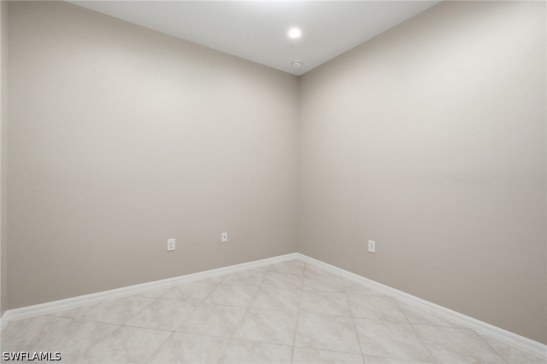 2 Bed Condominium for Sale in Paloma, FL, $299,000 — photo 29