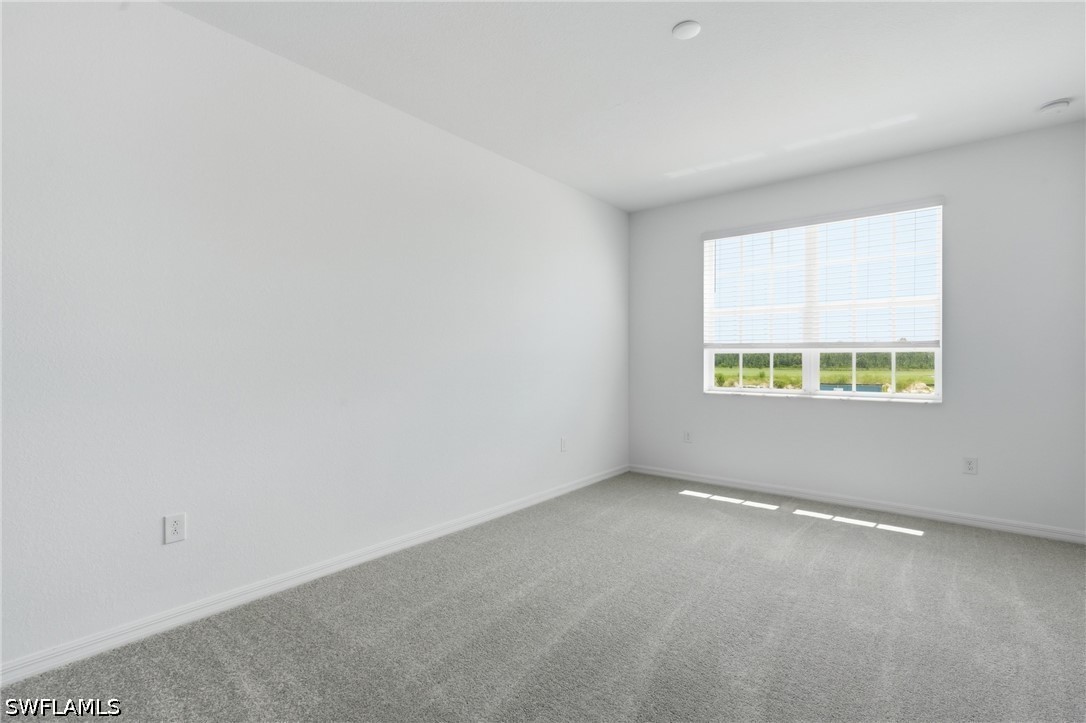 3 Bed Condominium for Sale in Webbs Reserve, FL, $2,500 — photo 29