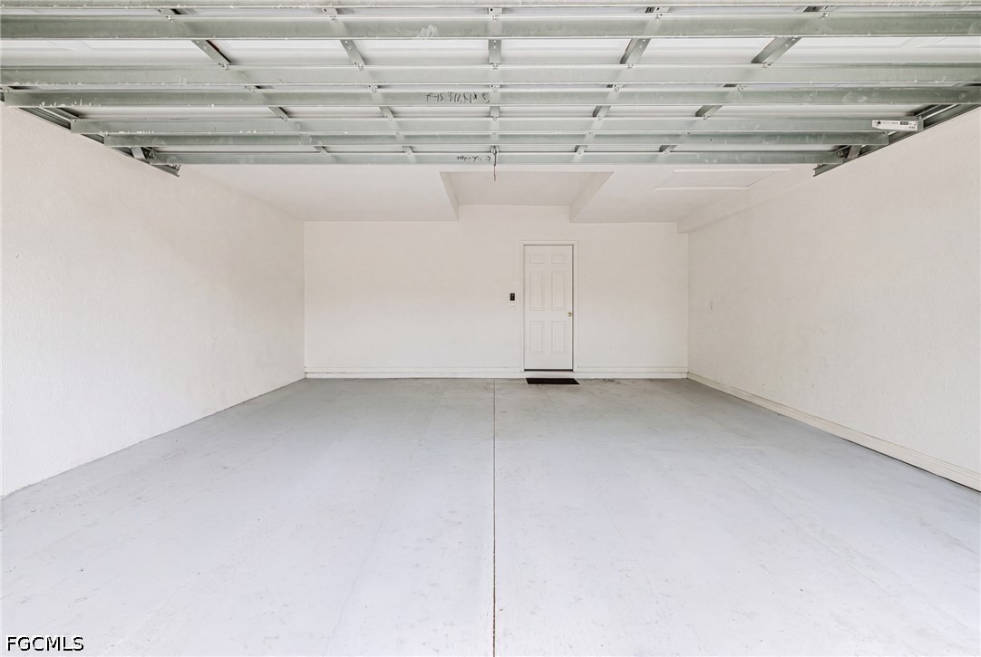 2 Bed Attached for Sale in Westminster, photo 29