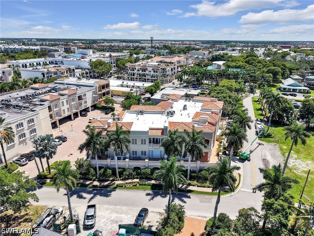 2 Bed Condominium for Sale in Naples, photo 29