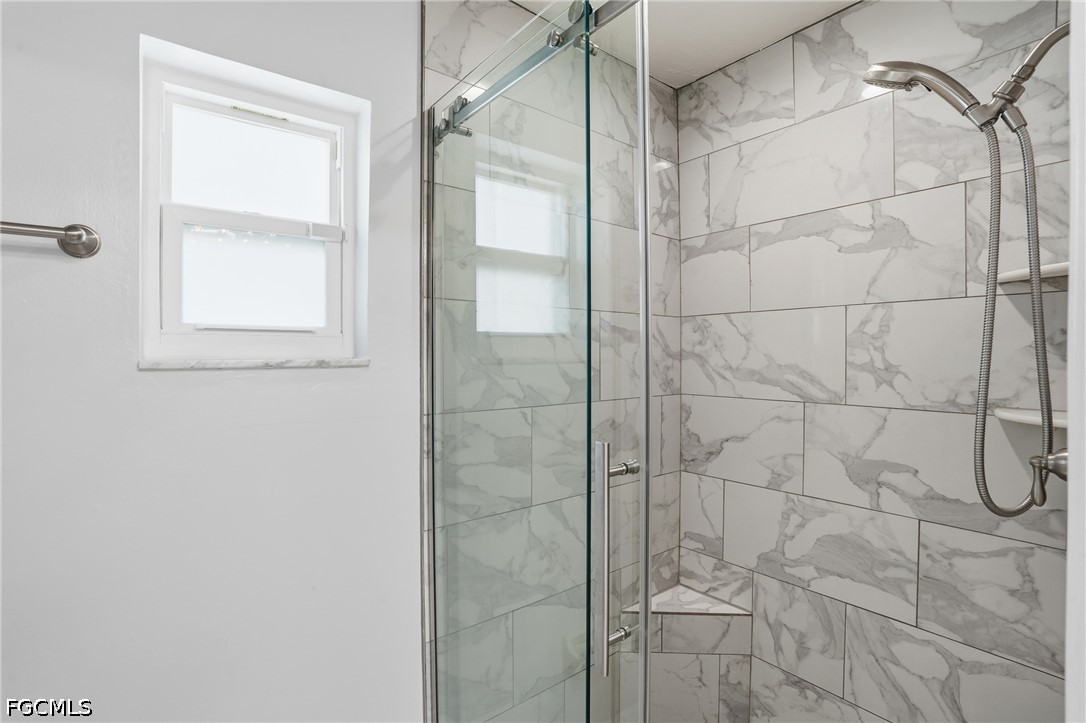 3 Bed Pool Home for Sale in Mcgregor Isles, photo 29