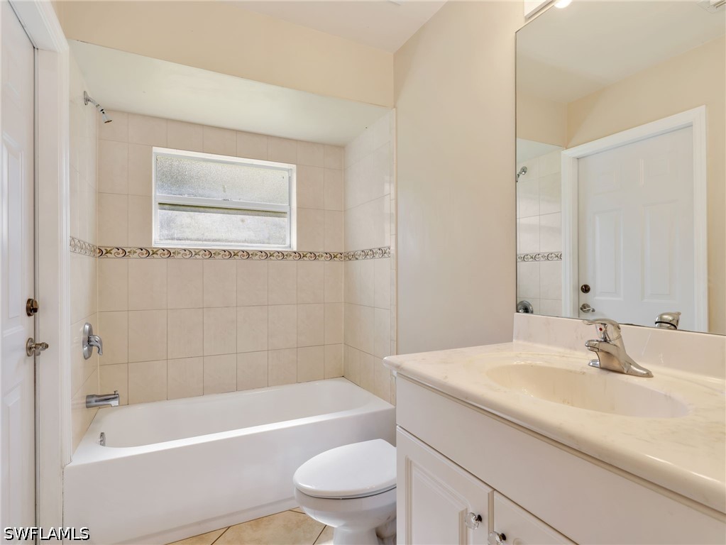 3 Bed SingleFamilyResidence for Sale in San Carlos Park, photo 29