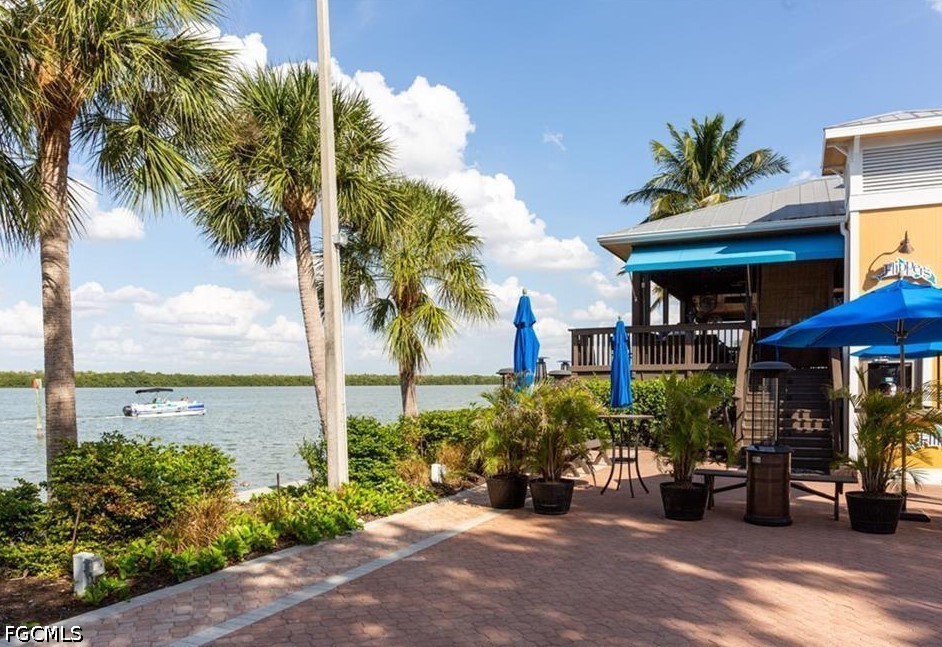 1 Bed Waterfront Home for Sale in Fort Myers Beach, photo 29