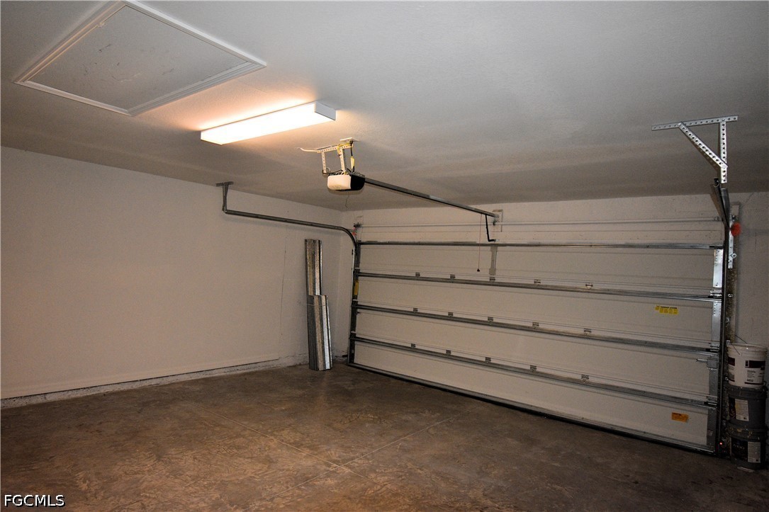 4 Bed SingleFamilyResidence for Sale in Cape Coral, photo 29