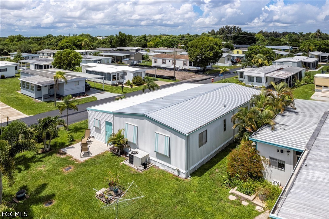 2 Bed ManufacturedHome for Sale in Fort Myers, photo 29