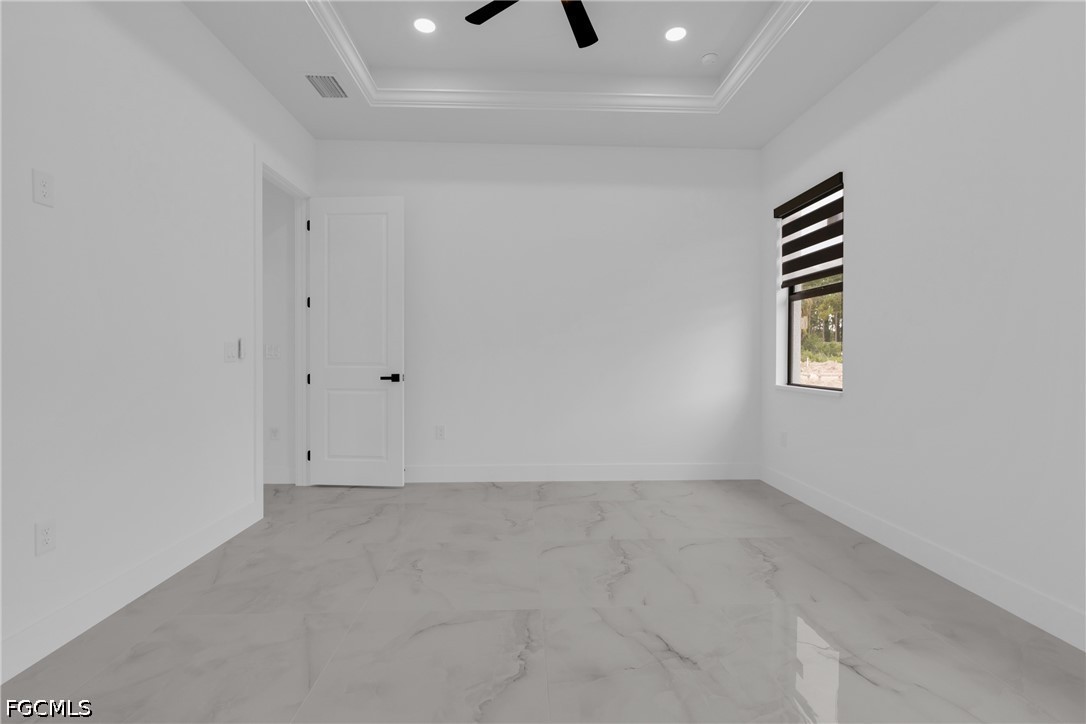 4 Bed SingleFamilyResidence for Sale in Lehigh Acres, photo 29
