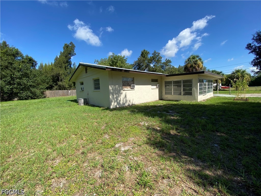 3 Bed Pool Home for Sale in North Fort Myers, photo 29