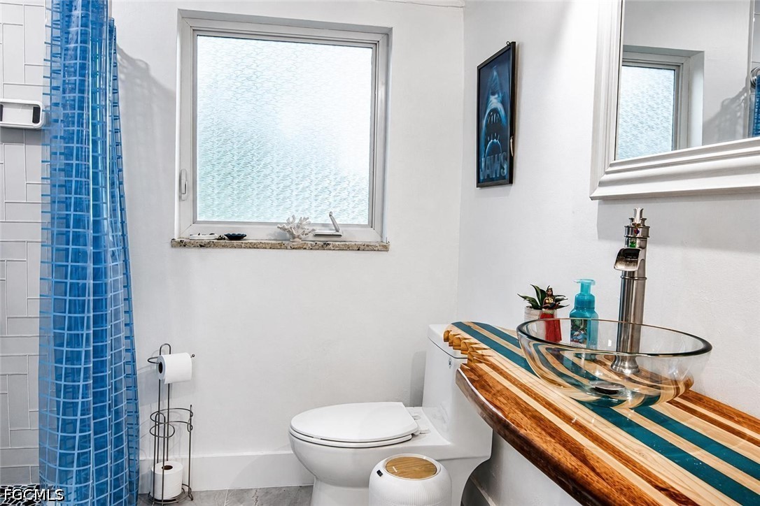 3 Bed Pool Home for Sale in Bellaire Estates, photo 29