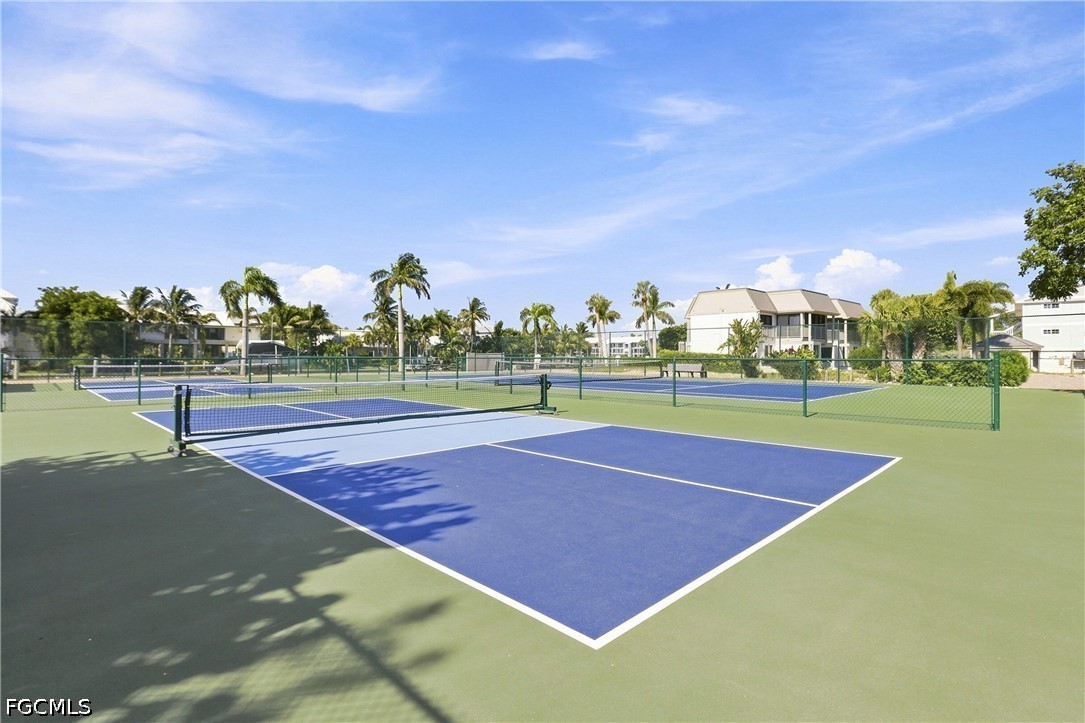 2 Bed Waterfront Home for Sale in Sanibel, photo 29