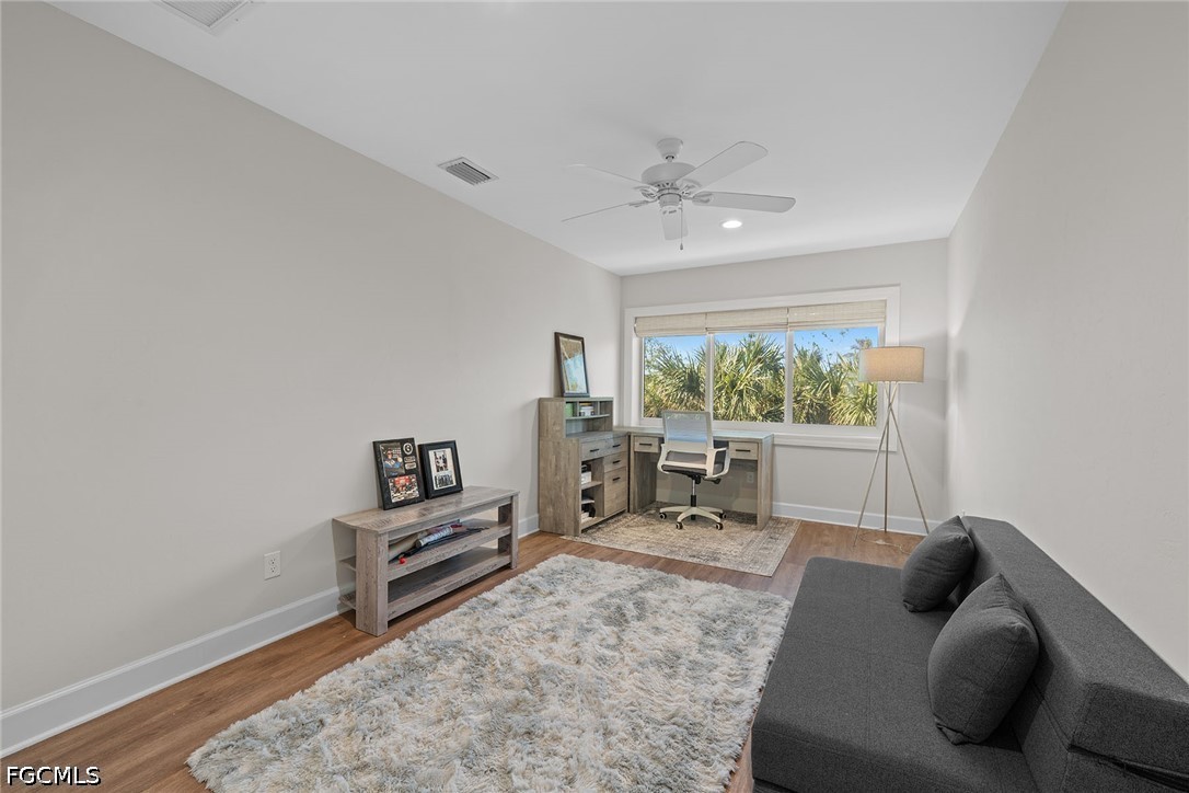 6 Bed Pool Home for Sale in Anchors Aweigh, photo 29