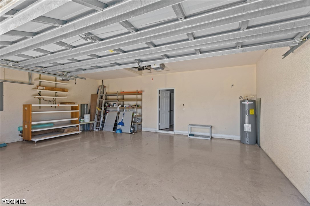 3 Bed SingleFamilyResidence for Sale in Cape Coral, photo 29