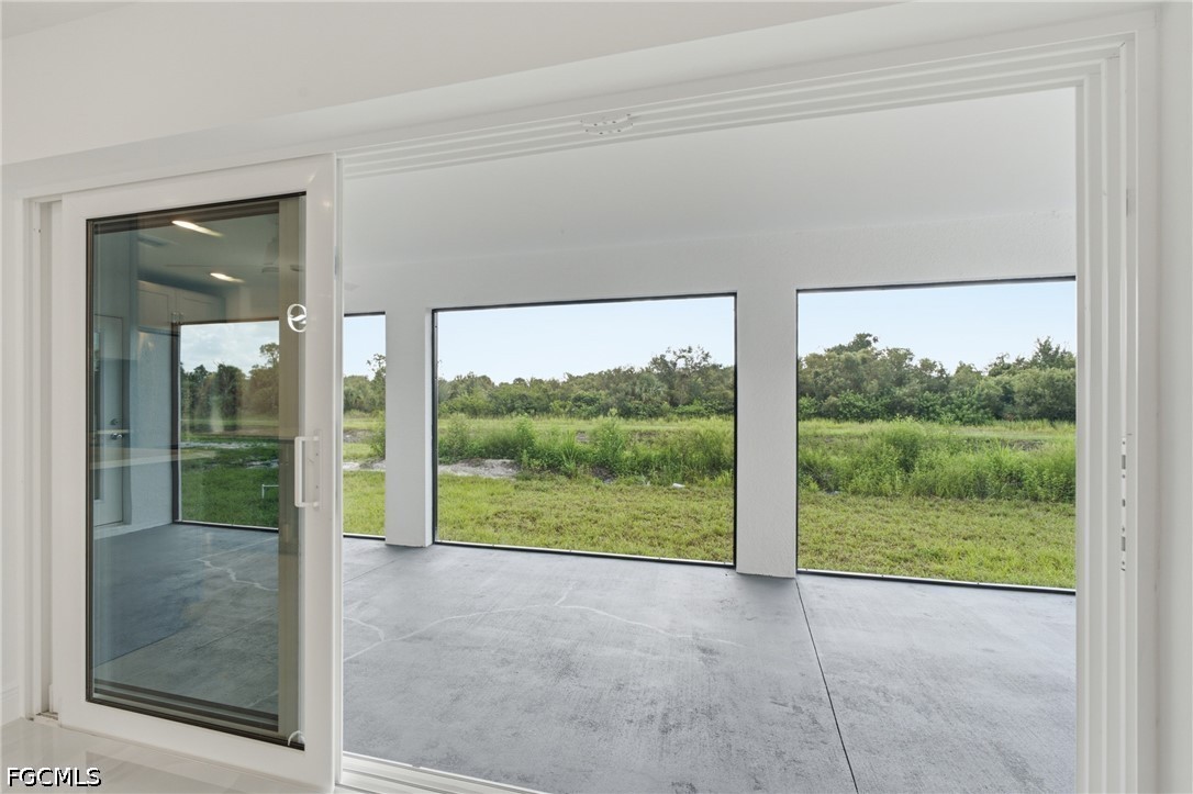 3 Bed SingleFamilyResidence for Sale in Lehigh Acres, photo 29