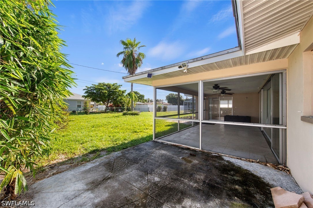 3 Bed SingleFamilyResidence for Sale in Cape Coral, photo 29