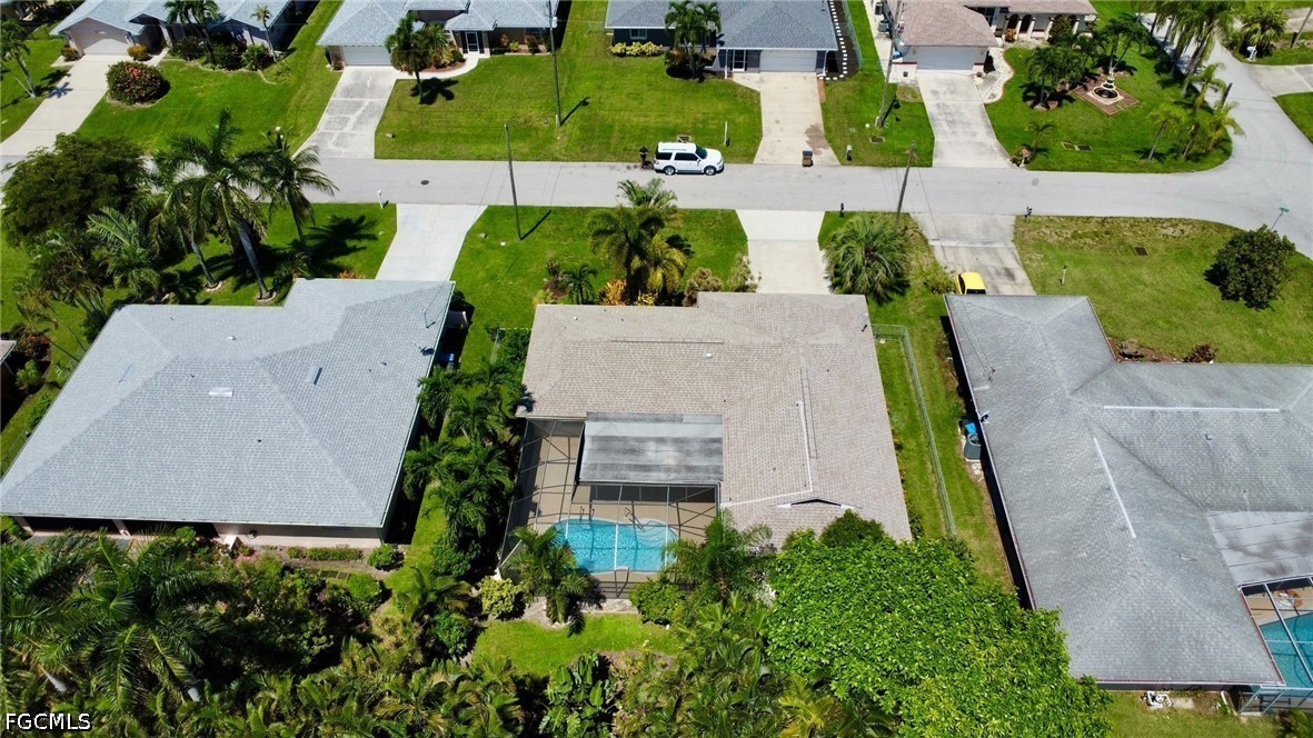 3 Bed Pool Home for Sale in Cape Coral, photo 29