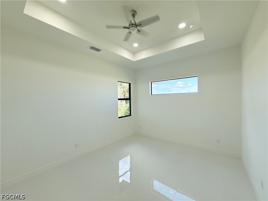 4 Bed SingleFamilyResidence for Sale in Cape Coral, photo 29