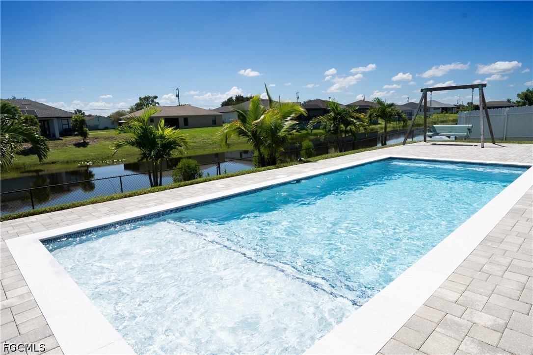 3 Bed Pool Home for Sale in Cape Coral, photo 29