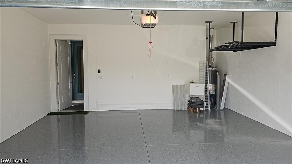 3 Bed Attached for Sale in Naples, photo 29