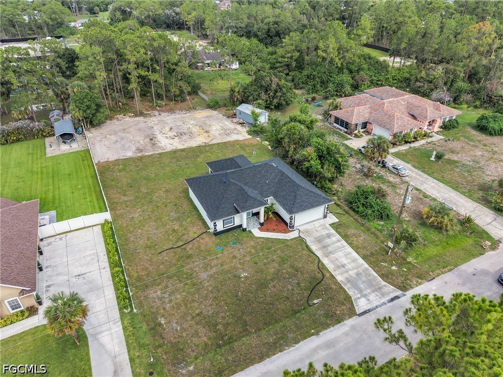 3 Bed SingleFamilyResidence for Sale in Lehigh Acres, photo 29