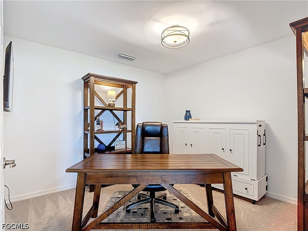 2 Bed Condominium for Sale in Babcock National, photo 29