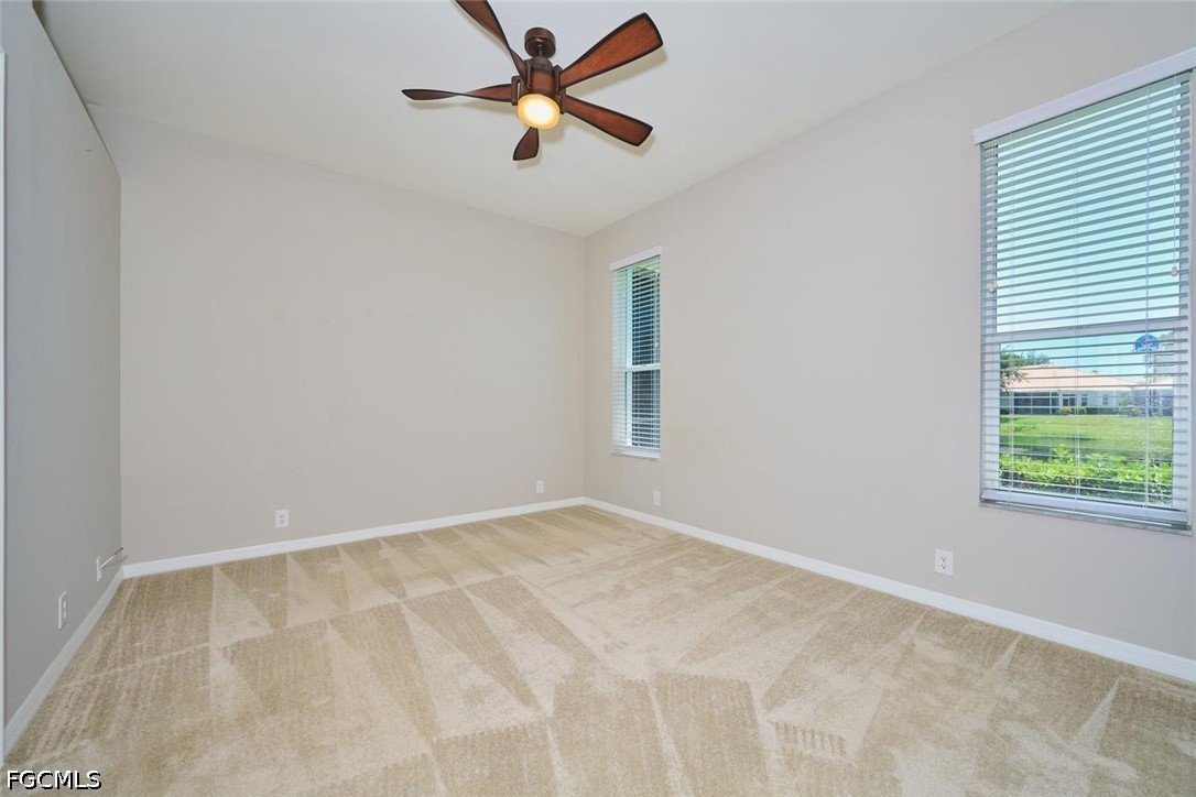 2 Bed Waterfront Home for Sale in Fort Myers, photo 29